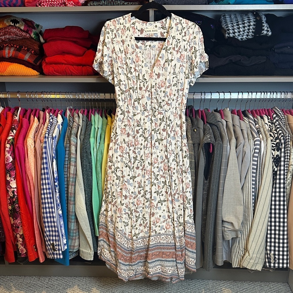Knox Rose white/pink/blue floral short sleeve v neck faux wrap midi dress size S